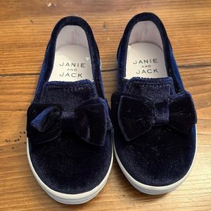 Janie and Jack Girls' Velvet Slip-On Sneakers